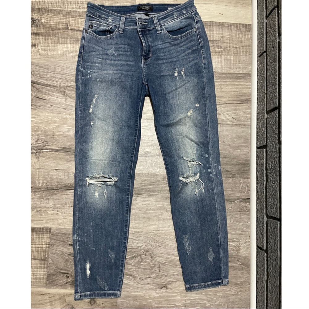 Judy Blue Distressed stretch blue jean